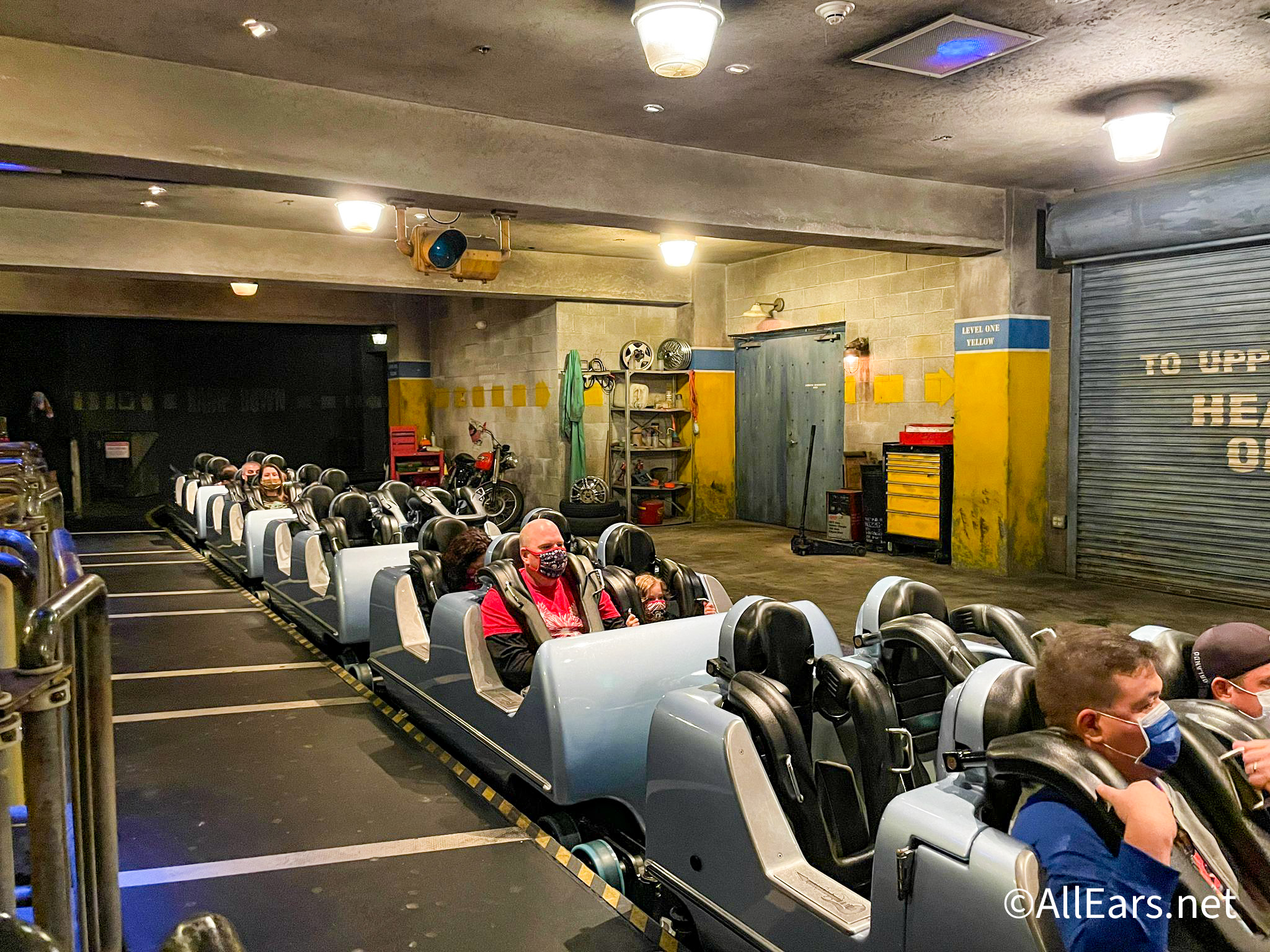 2021 WDW hollywood studios rock n roller coaster queue loading zone-24 -  AllEars.Net