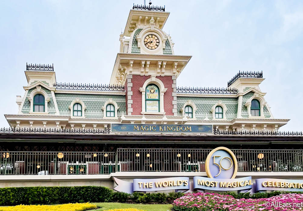 Walt Disney World Railroad Reopens After Nearly 1500 Days Closed at Magic  Kingdom : r/WaltDisneyWorld