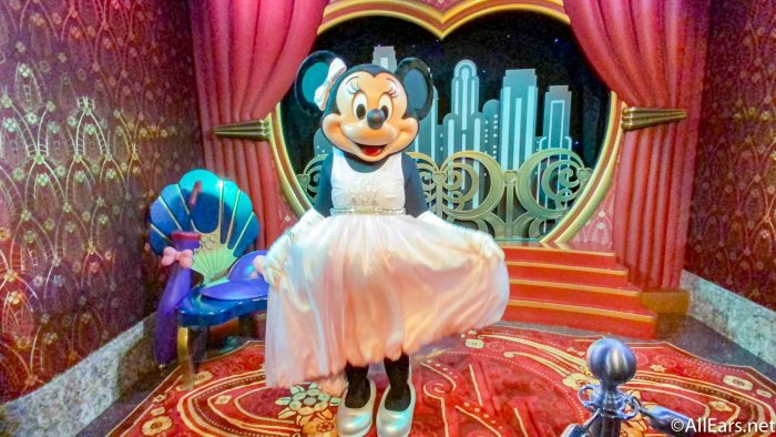 Let's Talk About Minnie Mouse and her New Pantsuit