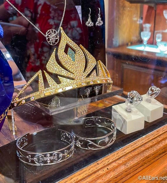 Disney World Has a REAL Version of Elsa's Crown for Cheaper Than Some Ears  👀 - AllEars.Net
