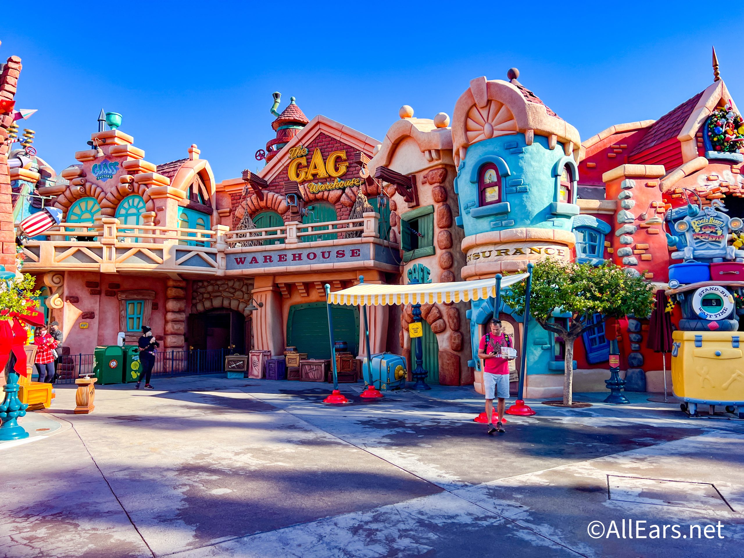 Disneyland Mickey's Toontown REVIEW – Though the attractions in