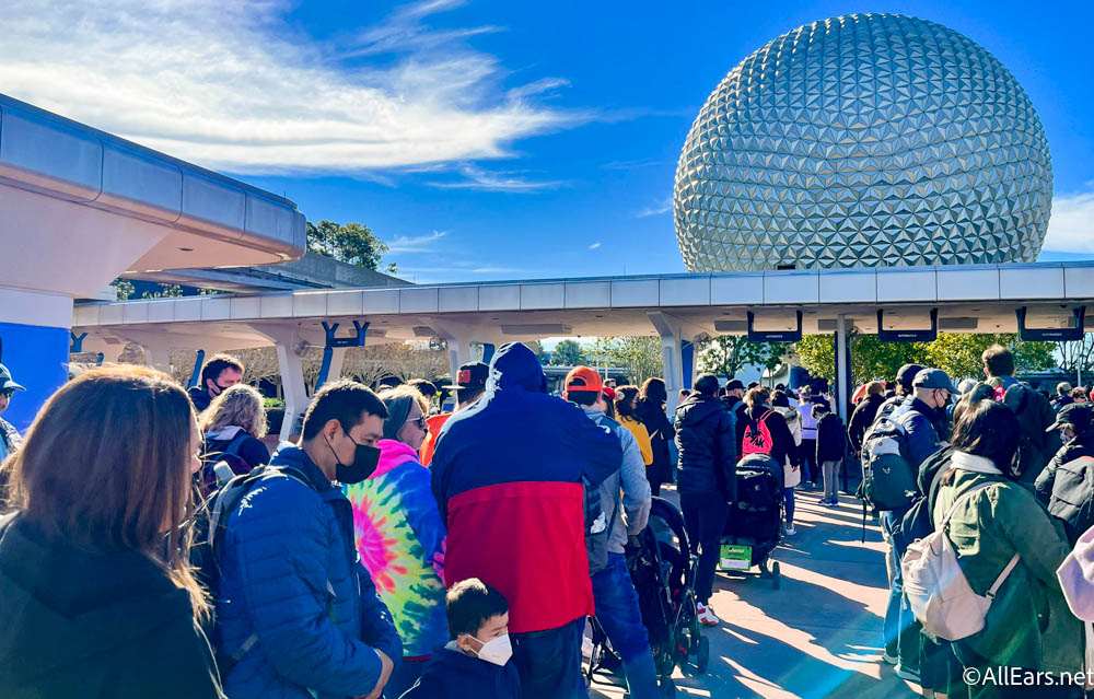Christmas 2022 Epcot Center 2022-Wdw-Disney World-Atmo-Crowds-Epcot-Entrance - Allears.net