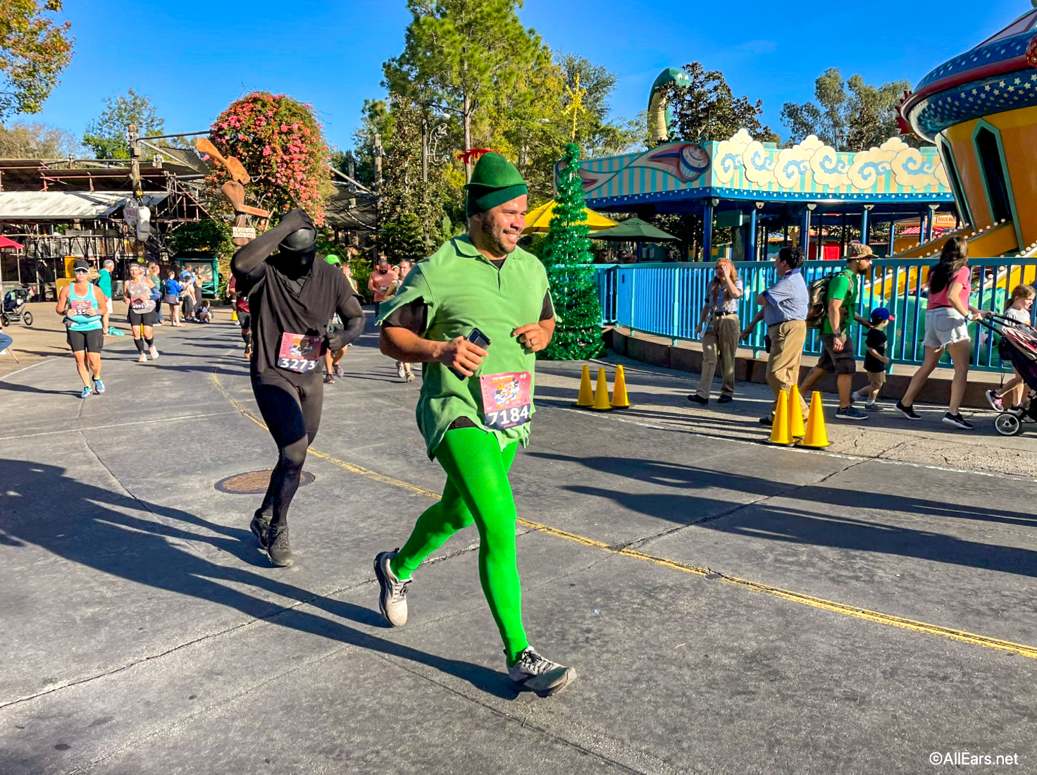 Disney-World-Animal-Kingdom-RunDisney-Marathon-Weekend-Runners-Peter-Pan-and-Shadow Disney-World-Animal-Kingdom-RunDisney-Marathon-Weekend-Runners-Peter-Pan-and-Shadow