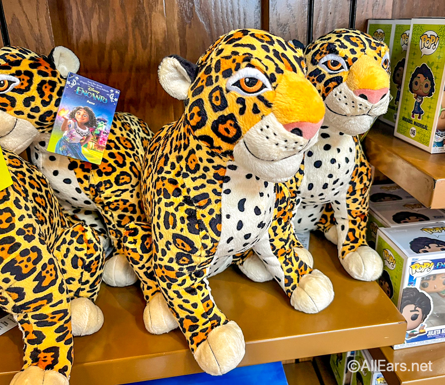 2022 wdw epcot disney traders encanto leopard parce plush toy 2022 wdw epcot disney traders encanto leopard parce plush toy