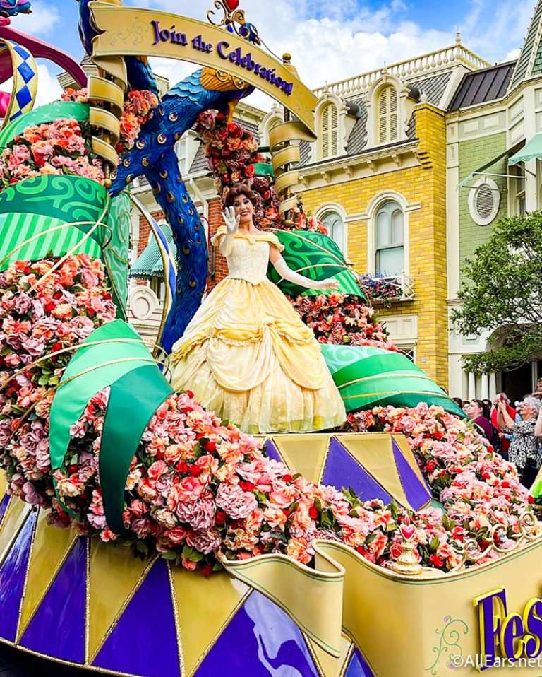 PHOTOS & VIDEOS The Festival of Fantasy Parade is BACK in Disney World