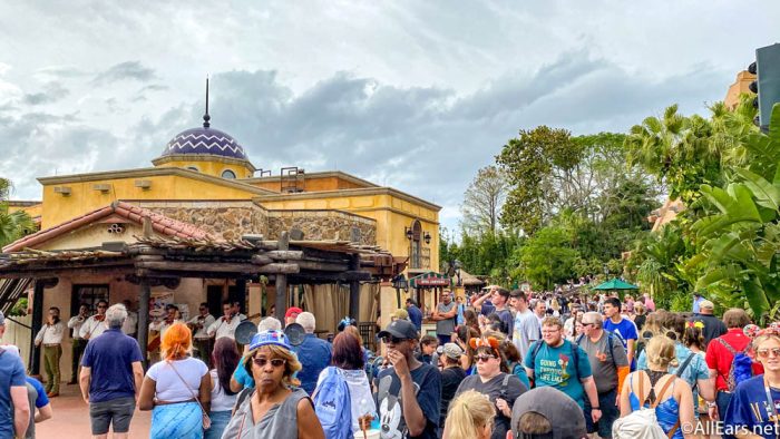 Why Disney World Seems SO Crowded Right Now - AllEars.Net