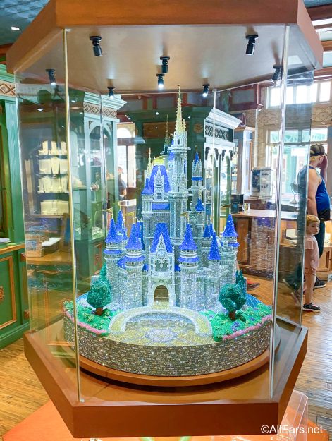 2022 wdw mk crystal arts arribas bros crystal cinderella castle -  AllEars.Net