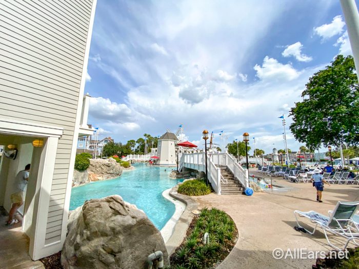 beach and yacht club disney address