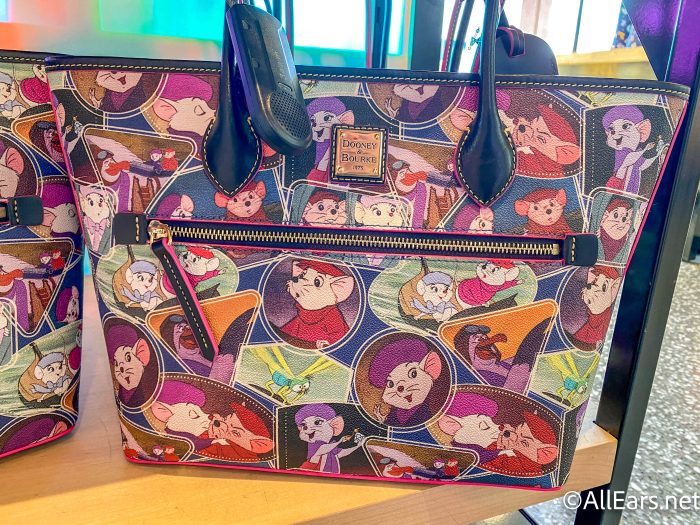 A couple purses I painted in time for October🎃💜 : r/disney