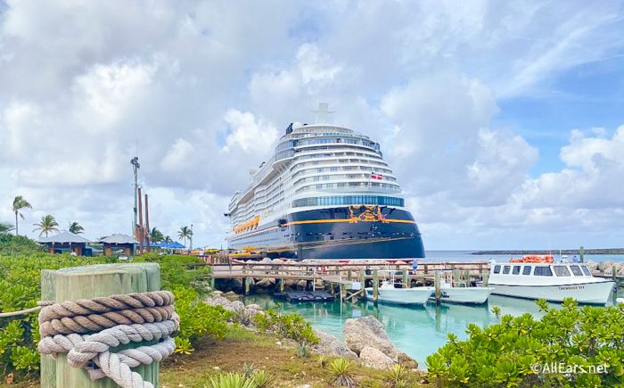 disney cruise line and hurricane