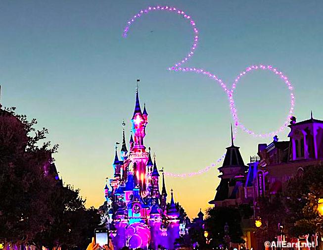 night disneyland paris castle