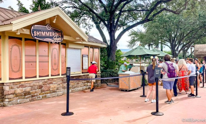 https://allears.net/wp-content/uploads/2022/07/2022-wdw-epcot-food-and-wine-festival-shimmering-sips-line-closed-700x423.jpg