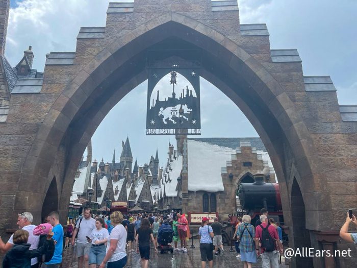 Universal opens Harry Potter park June 18