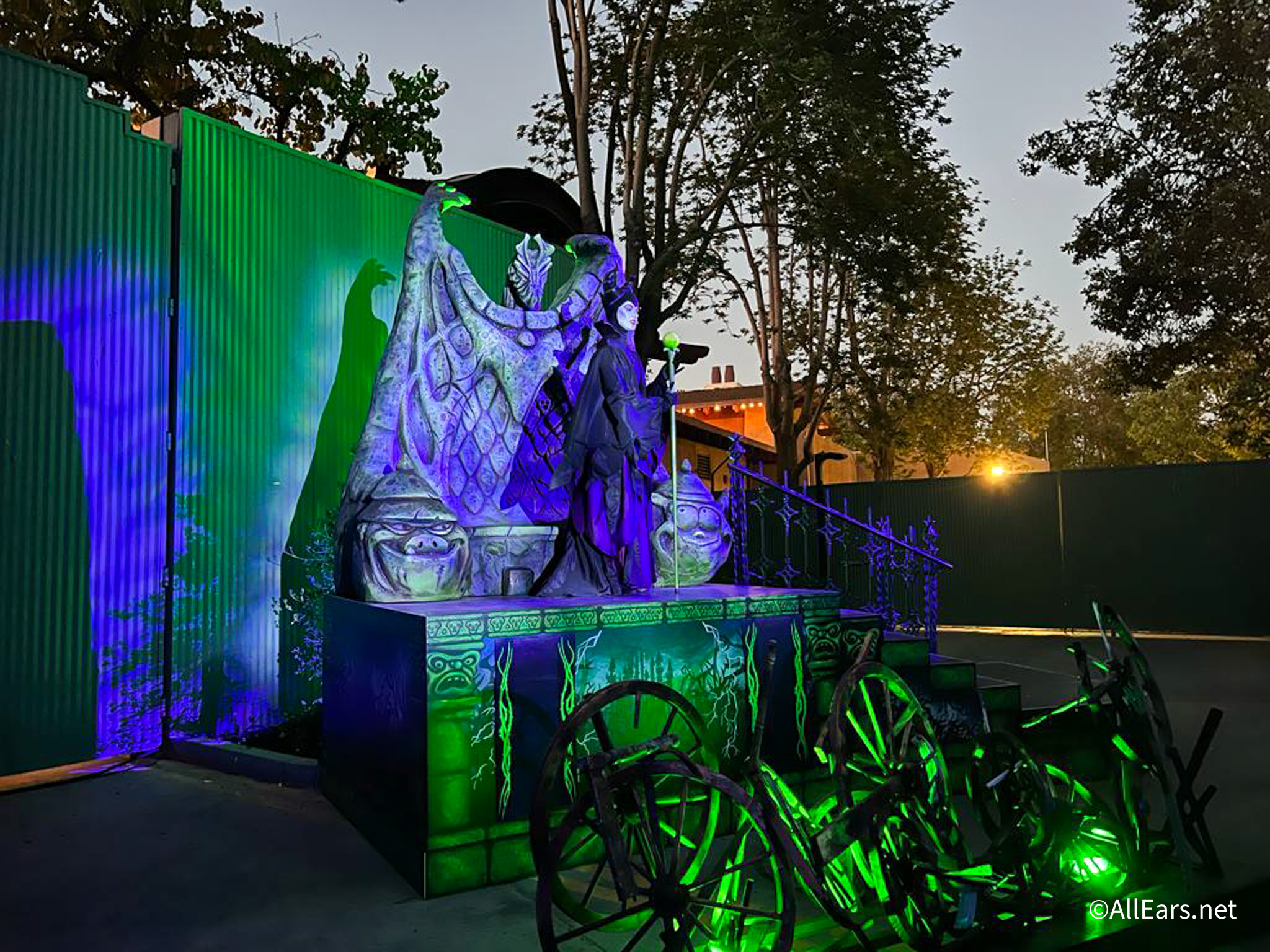 Unleash The Sinister Charm: Experience The Ultimate Oogie Boogie Bash Villains Extravaganza