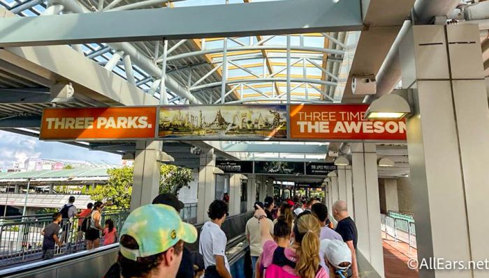 Attractions 360° on X: Parking at Universal Studios Orlando is $22 while  at Universal Studios Hollywood is $25. Why is Hollywood parking $25 for  only 1 Park vs 3 parks at Universal