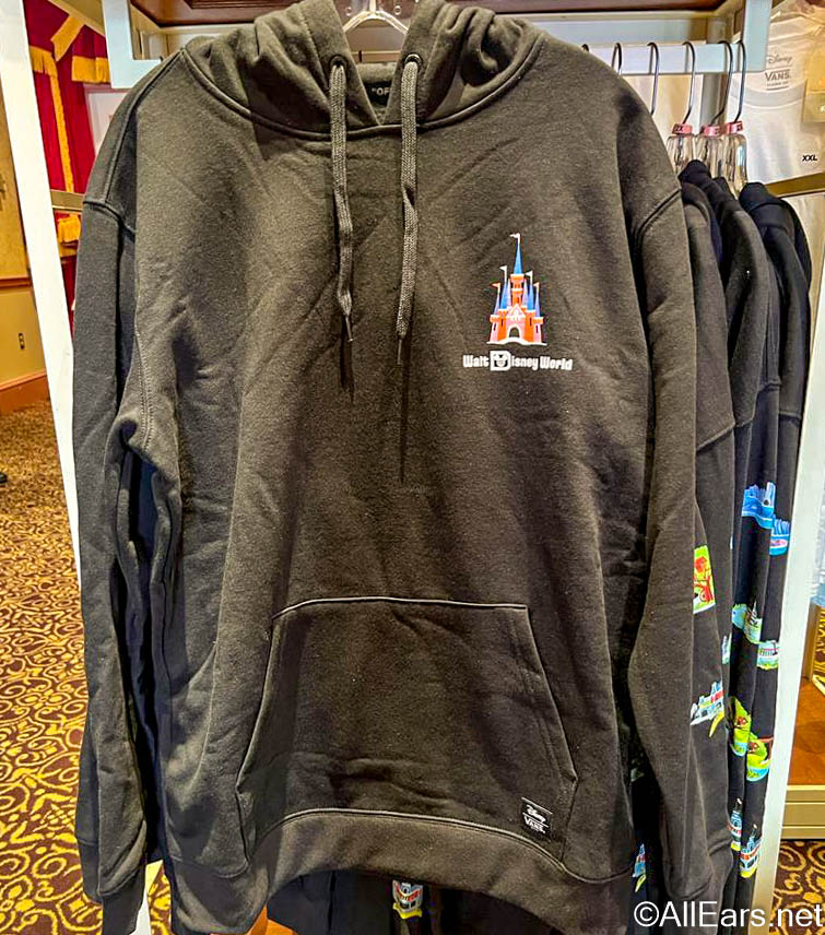 2022-wdw-mk-main-street-cinema-disney-x-vans-collection-shirt-sweater-jacket -sweatshirt-tee-hat-cap-bag-backpack-minnie-mickey-paint-park-icons-castle  (4) - AllEars.Net