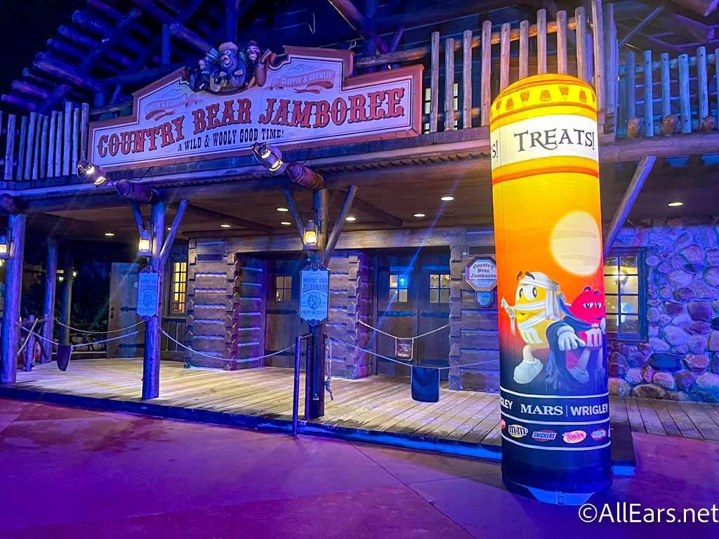 The ONLY List You Need To See for Mickey's Not-So-Scary Halloween Party ...