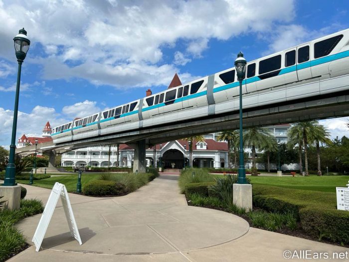 grand floridian to yacht club