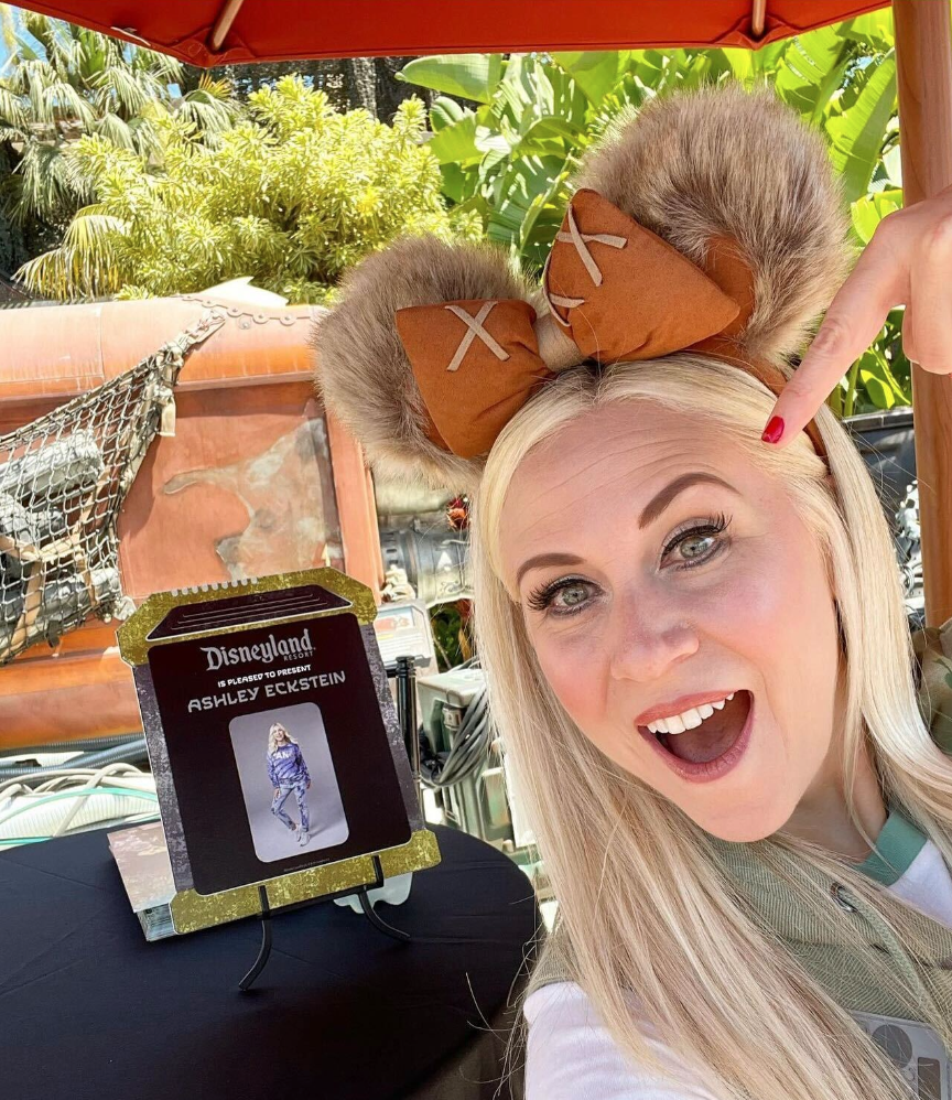 Ashley Eckstein-Designed Star Wars 'Guided by the Light' Ears, Keychain, &  Bottle Arrive at Disneyland - Disneyland News Today