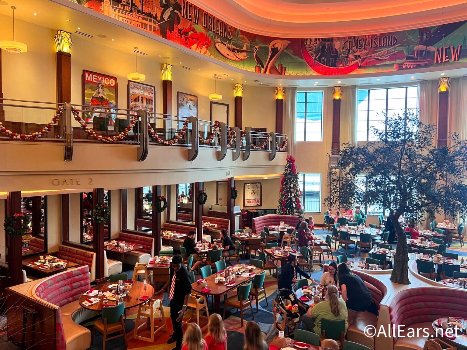 CONFIRMED A Christmas Tradition is Returning to Disney Springs