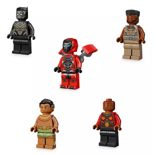 LEGO Black Panther War on the Water 76214 – Black Panther Wakanda Forever  shopdisney minifigures - AllEars.Net