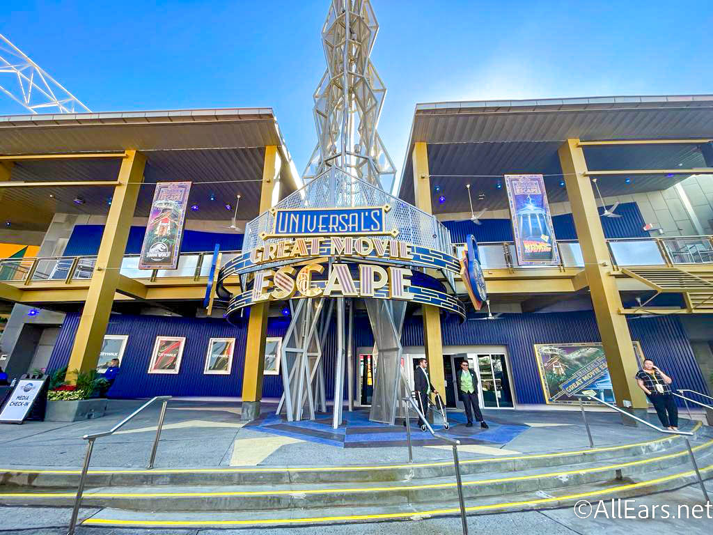 What Is The Best Day of the Week To Go To Universal Studios? 
