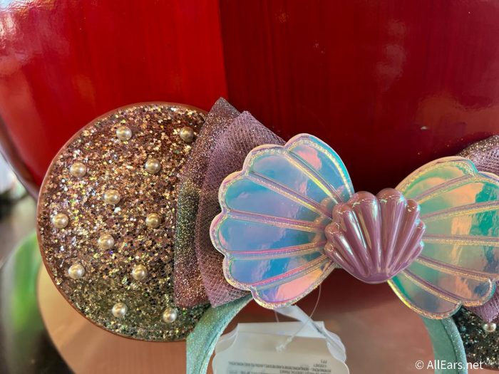 You Want Thingamabobs? Disney World's New Minnie Ears Have 20! 