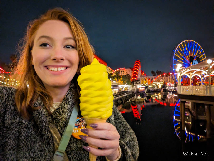 Disneyland - Adorable Snowman Frosted Treats - Anaheim California