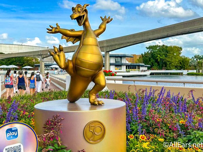 New Jim Shore Walt Disney World 50th Anniversary Astro Orbiter Mickey Mouse  Statue - WDW News Today