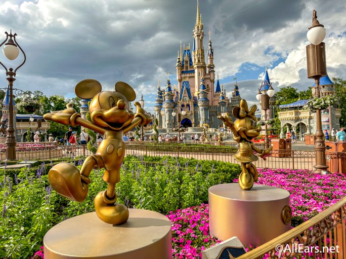 New Jim Shore Walt Disney World 50th Anniversary Astro Orbiter Mickey Mouse  Statue - WDW News Today