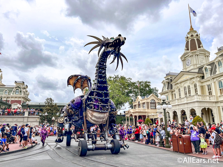 Walt Disney World Suspending Fire Effects of Maleficent Dragon Float in  Festival of Fantasy, No Changes to Fantasmic! - WDW News Today