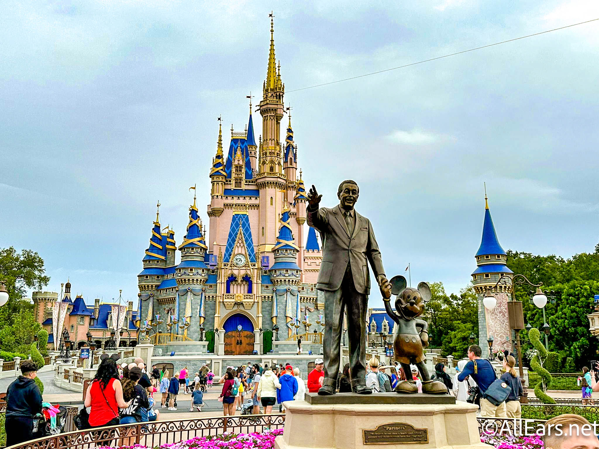 Disney Parks and Orlando Magic extend partnership