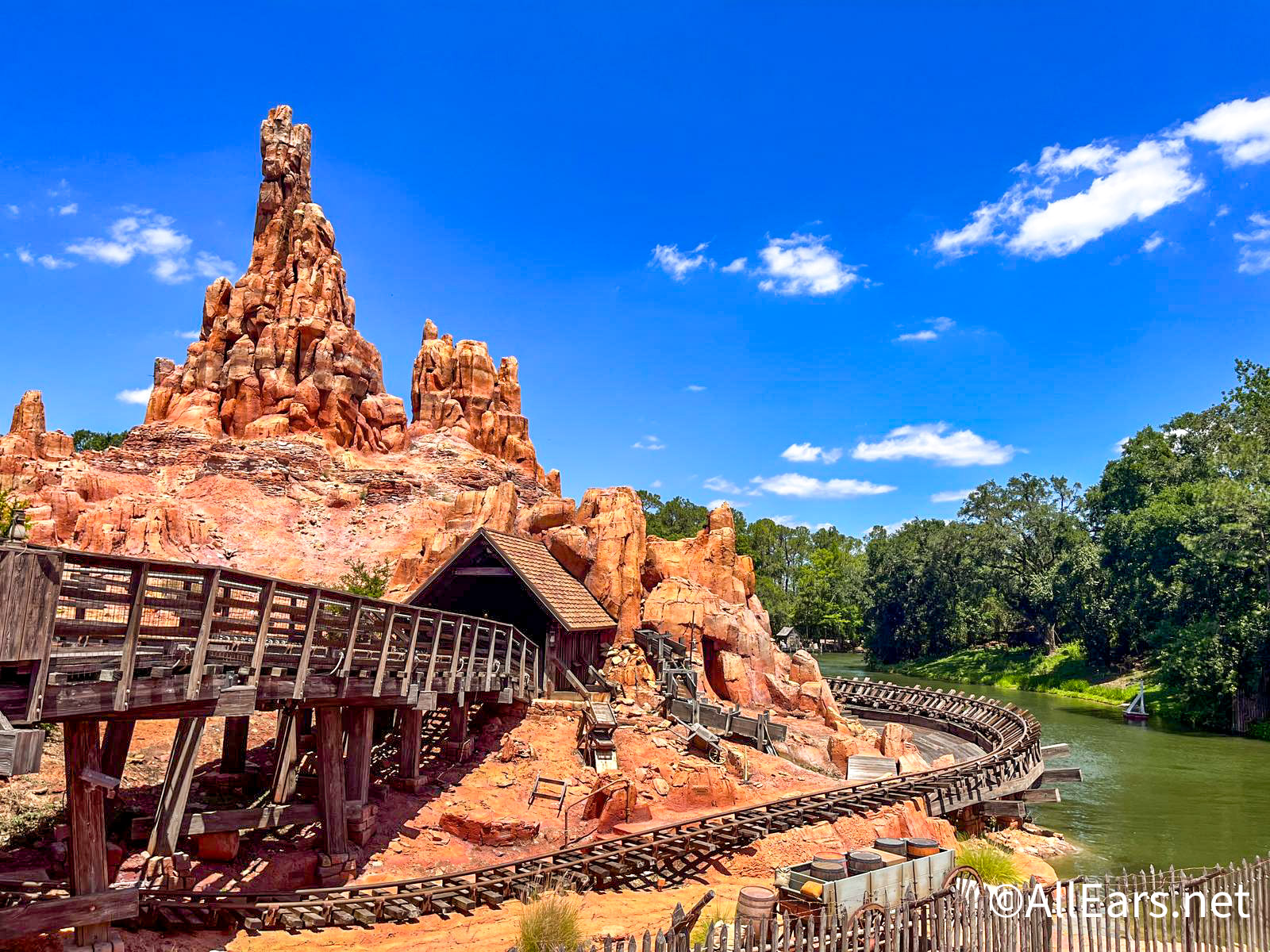 Big Thunder Mountain Overview  Disney's Magic Kingdom Attractions