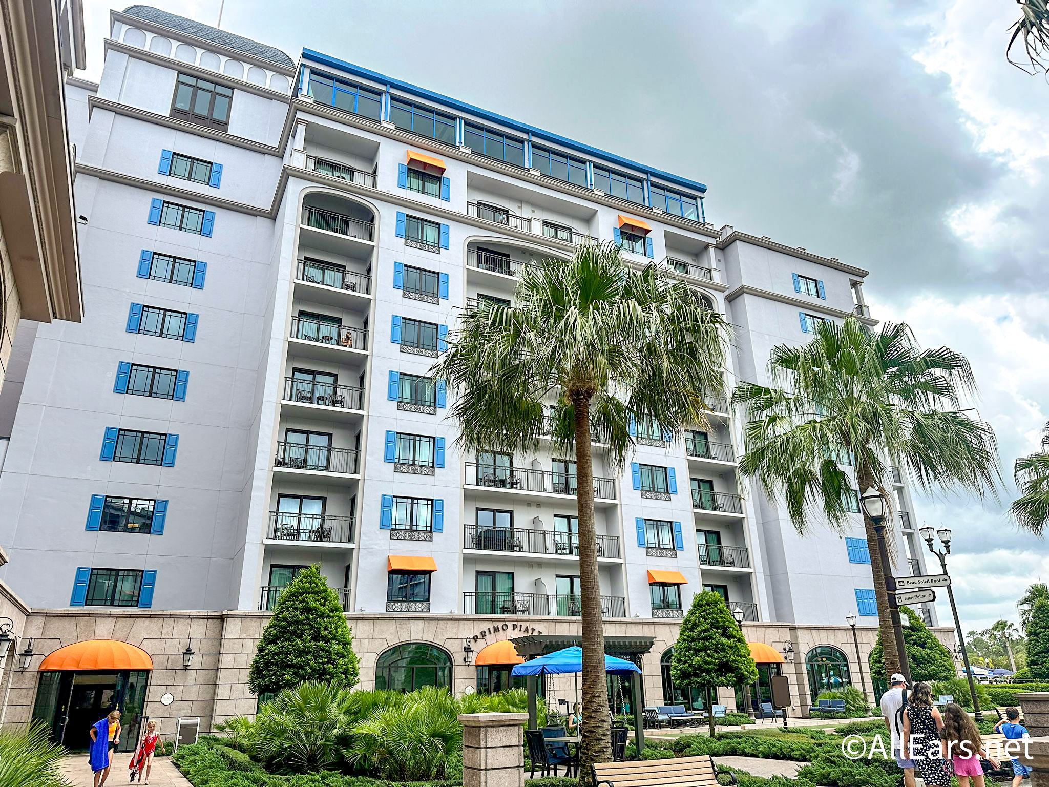 disney yacht club rooms