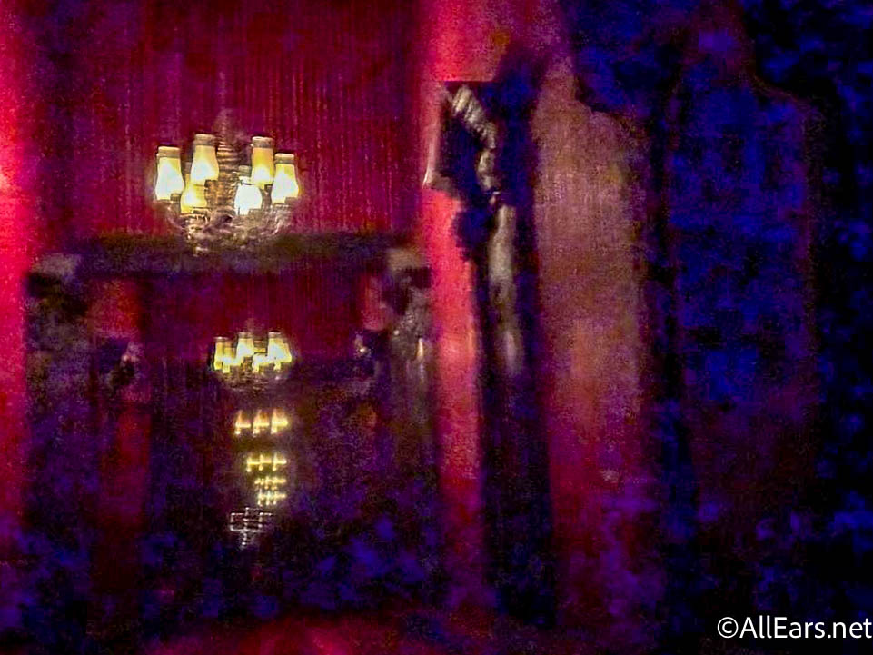 Fans Are Freaking Out ❗️Over This Haunted Mansion Change in Disney World -  AllEars.Net