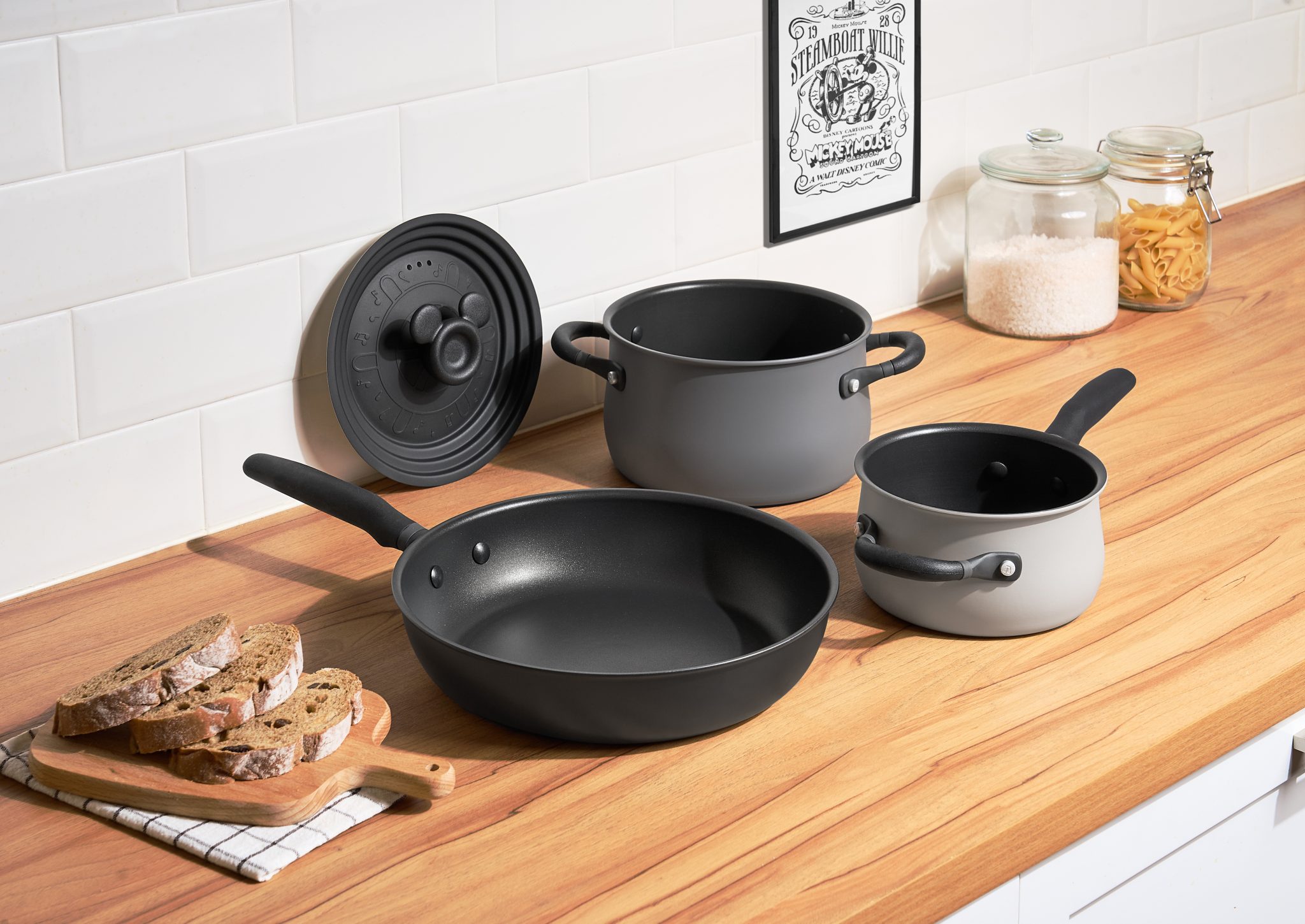 Disney's New Kitchen Set Online Will Actually Make You WANT to Cook ...