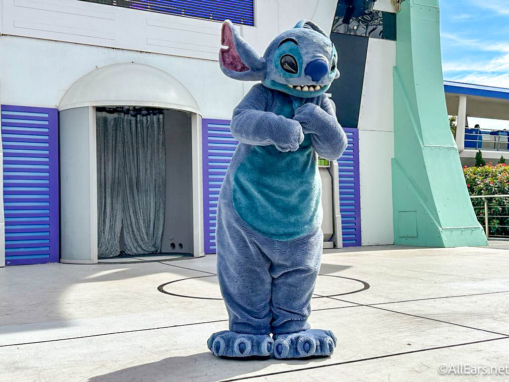 PHOTOS: New Stitch Apparel Collection Arrives at Disneyland Resort - WDW  News Today