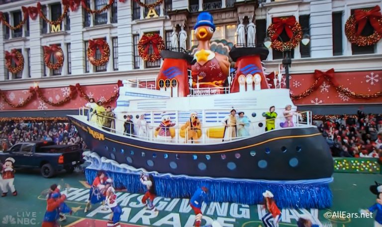 Attention, Disney Fans! Something NEW Is Coming to the Macy's ...