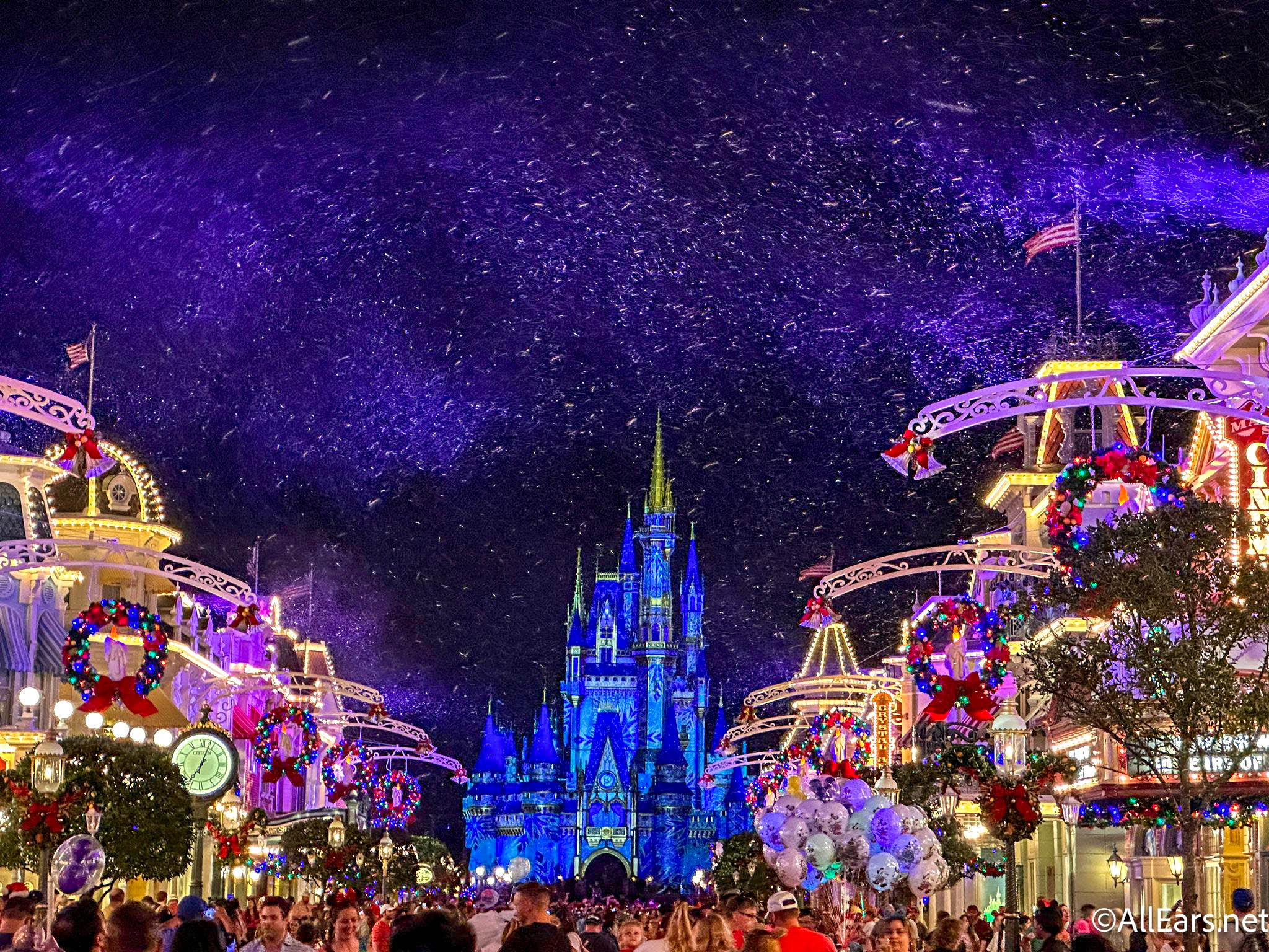 2023 wdw mk mickeys very merry christmas party main street usa ...