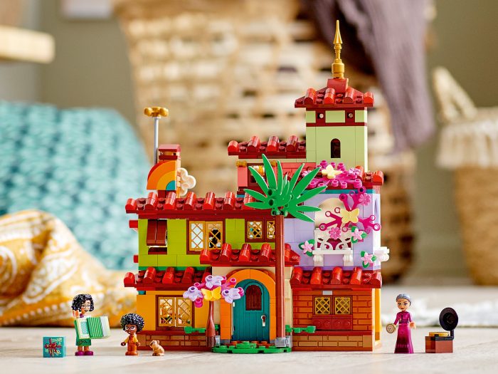 New LEGO Disney 2024 sets revealed – Stitch, Encanto