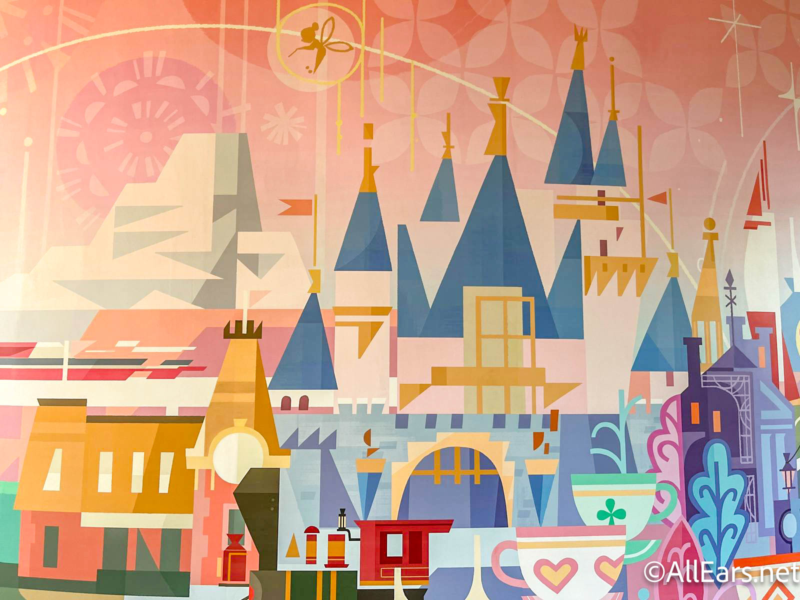 dlr 2023 disneyland hotel palm breeze bar atmosphere-3 - AllEars.Net