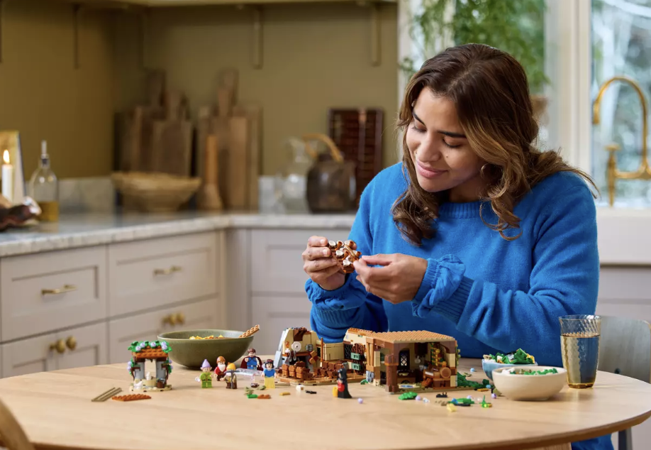 Disney Just Dropped 11 NEW LEGO Sets Online (And One Has Our Jaw on the Floor 😲)