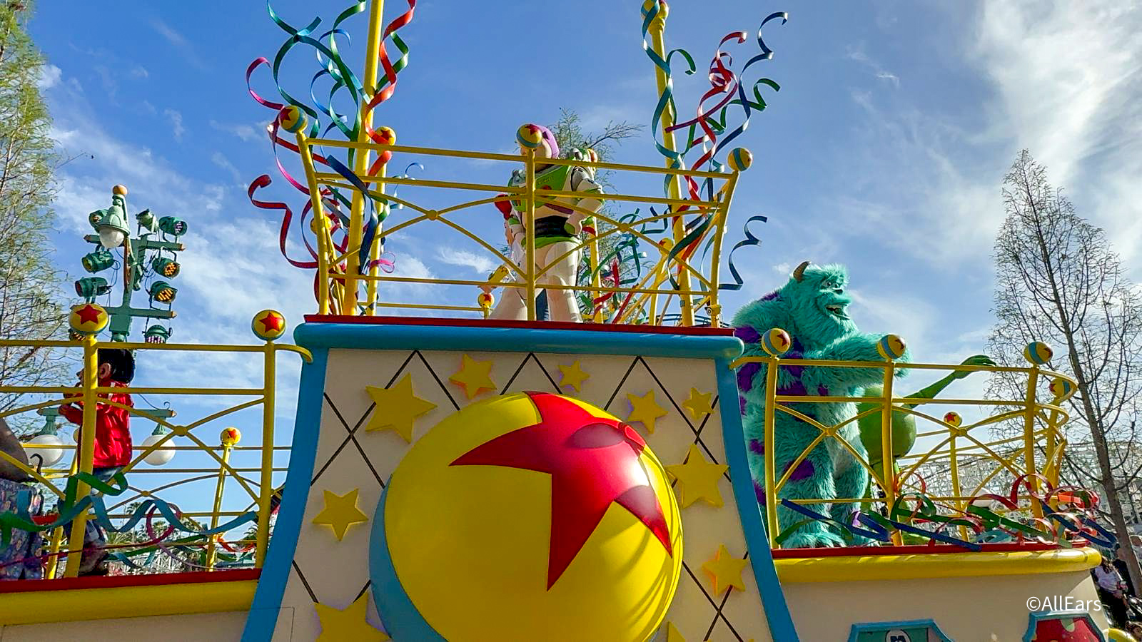 Disney’s NEWEST Parade Just Debuted and You’ll Never Believe How Many RARE Characters We Saw 👀