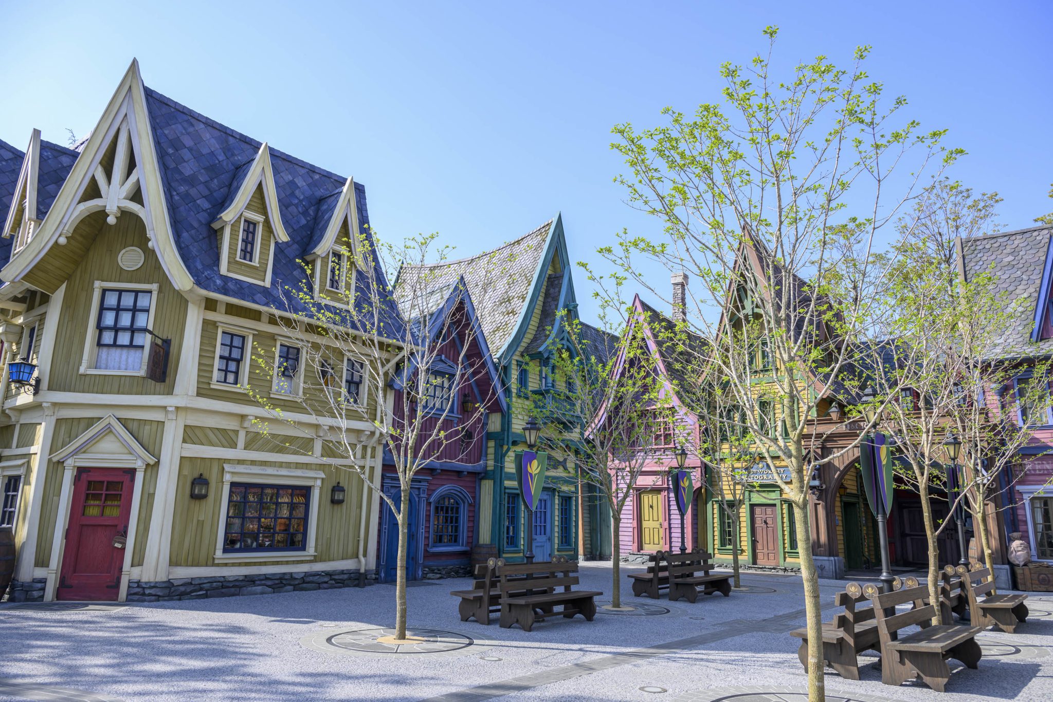 AllEars TV: We Went INSIDE Disney's BRAND NEW Fantasy Springs in Tokyo ...