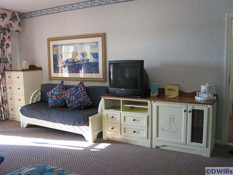 Bedroom I - Dressers, TV, Sofa