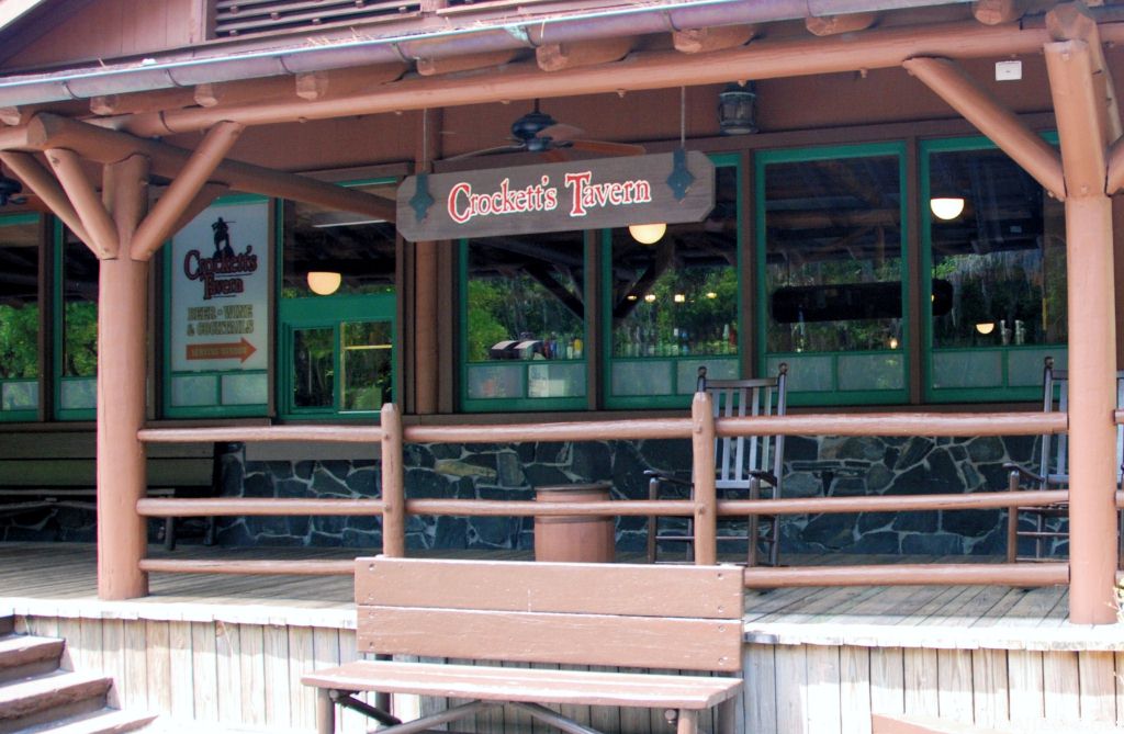 Exterior Pictures of Crockett's Tavern in Walt Disney World - AllEars.Net