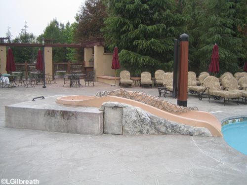 Pool Area - Kid's Slide